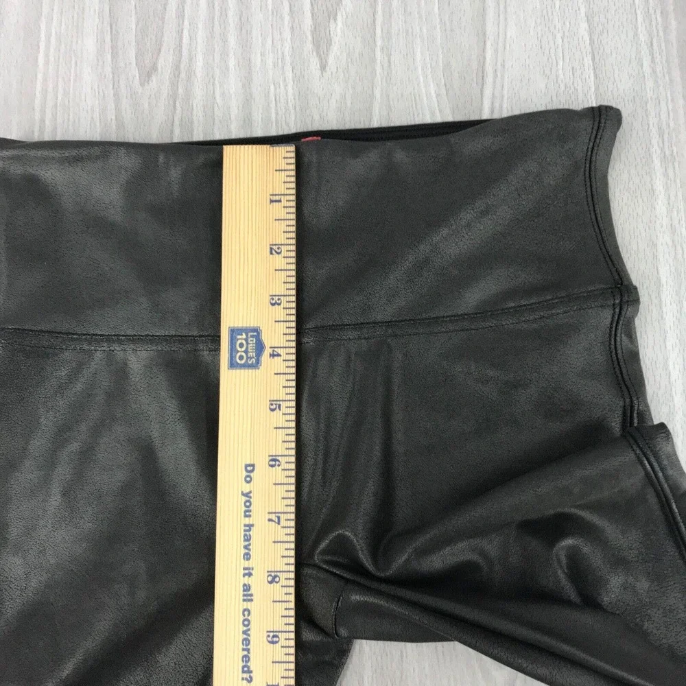 Spanx Women's Black Faux Leather Shiny Leggings Size: Small‎